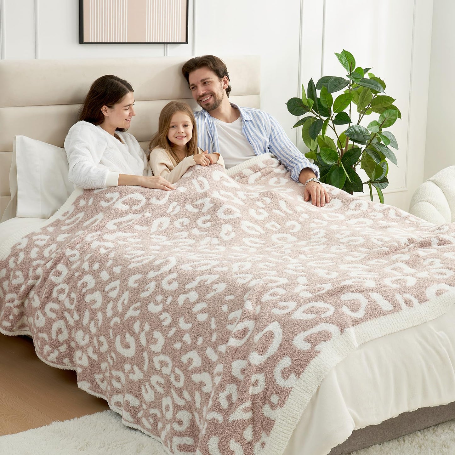 Snuggle Sac Ultra Soft, Warm Plush Blanket - Reversible Cheetah/Pink Leopard Throw, 50x60 inches