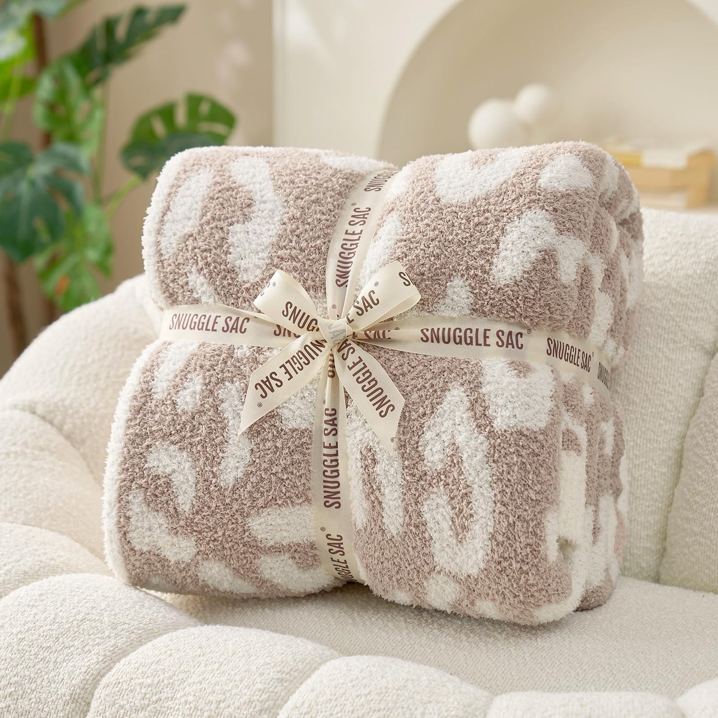 Snuggle Sac Ultra Soft, Warm Plush Blanket - Reversible Cheetah/Pink Leopard Throw, 50x60 inches