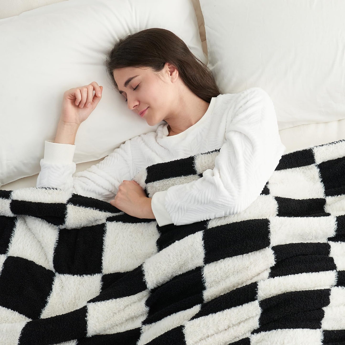 Snuggle Sac Checkered Throw Blanket Faux Fur Microfiber Blankets for Couch,Cozy Soft Warm Blanket for Sofa Bedroom Living Room,Beige Checker,50x60 inches