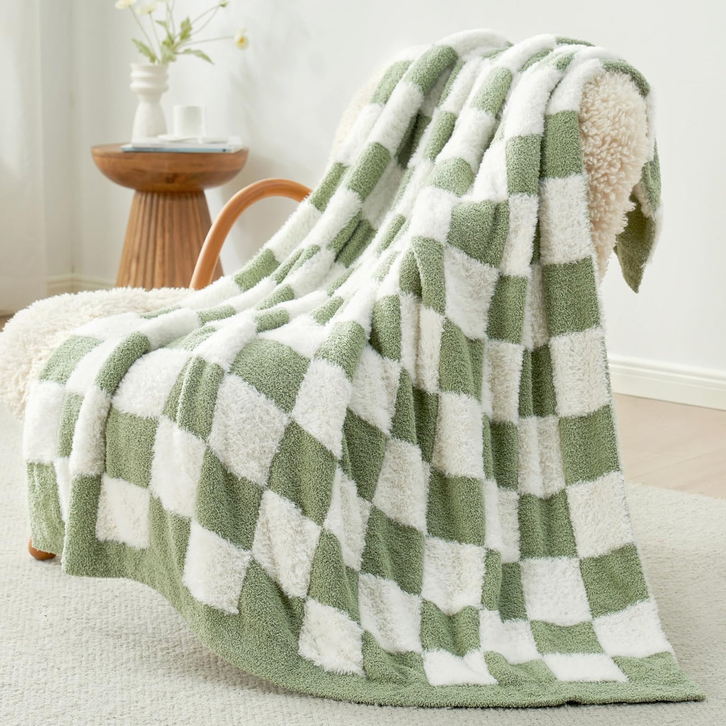Snuggle Sac Checkered Throw Blanket Faux Fur Microfiber Blankets for Couch,Cozy Soft Warm Blanket for Sofa Bedroom Living Room,Beige Checker,50x60 inches