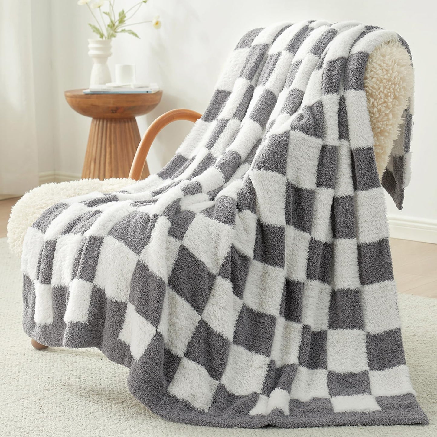 Snuggle Sac Checkered Throw Blanket Faux Fur Microfiber Blankets for Couch,Cozy Soft Warm Blanket for Sofa Bedroom Living Room,Beige Checker,50x60 inches