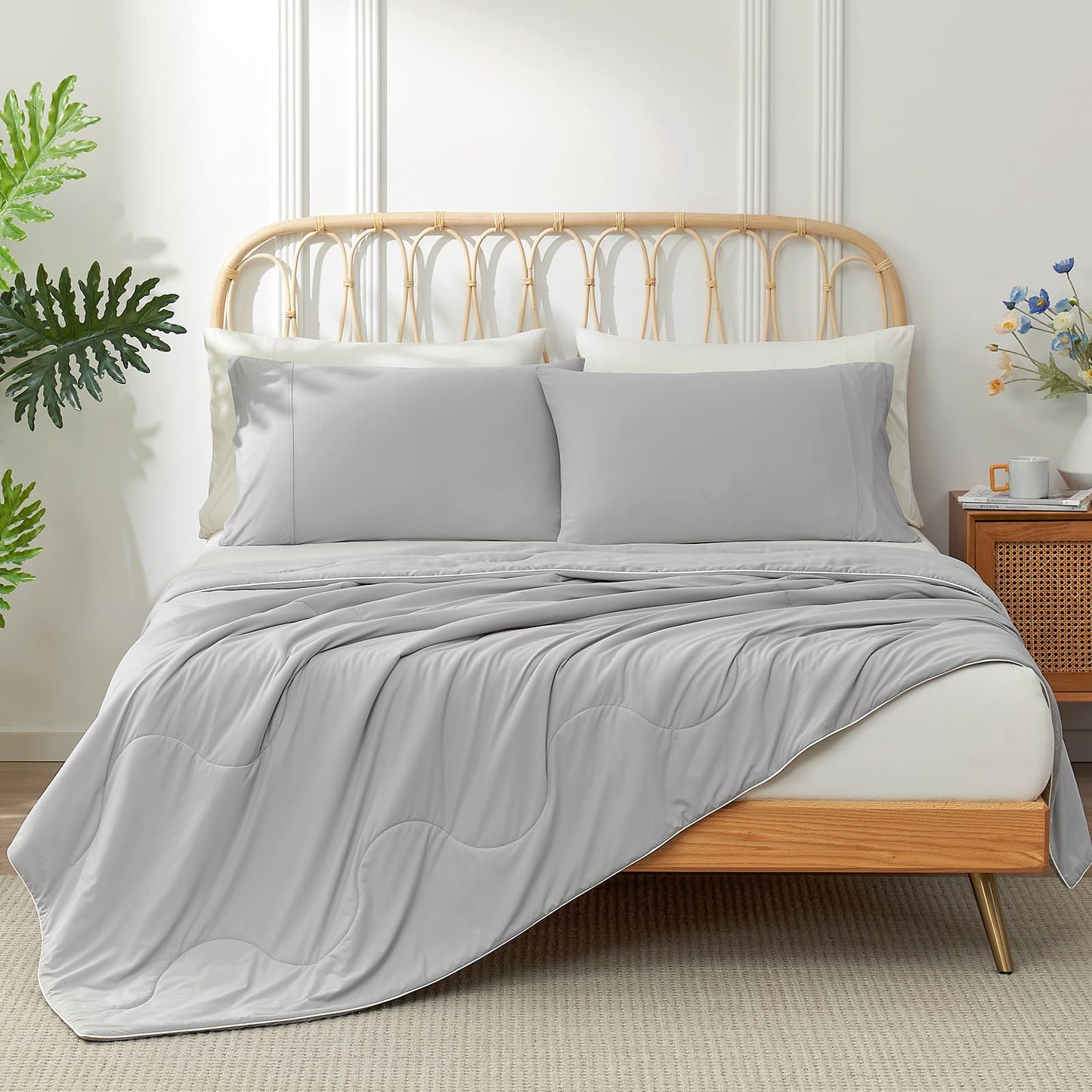 Snuggle Sac Cooling Comforter Twin Size, Breathable Cooling Blankets for Hot Sleepers and Night Sweats, Summer Comforters for Twin Size Bed, Soft Lightweight Blankets, 68x90 Inches, Dark Grey
